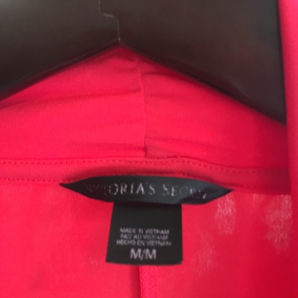 Top - Picture 3 of 3